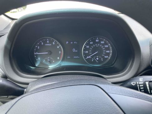 Used 2020 Hyundai Elantra GT FWD image 20
