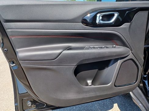 New 2026 Jeep Compass Trailhawk AWD/4WD image 12
