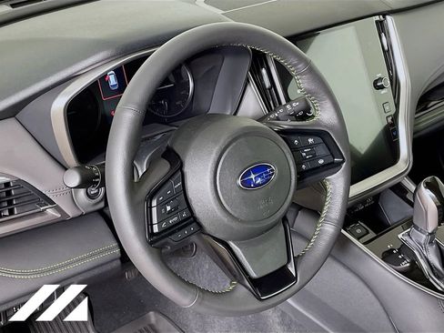 Used 2025 Subaru Outback Onyx Edition AWD/4WD image 12