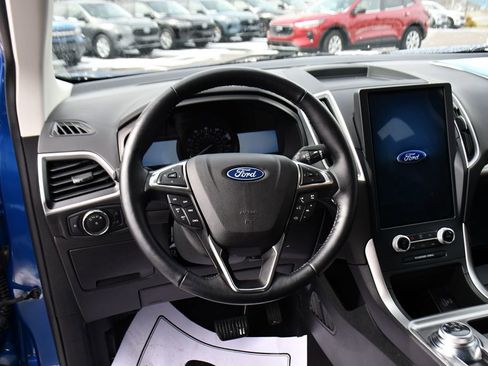 Used 2023 Ford Edge SEL w/ Convenience Package image 12