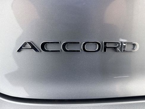 Used 2024 Honda Accord Sport image 19