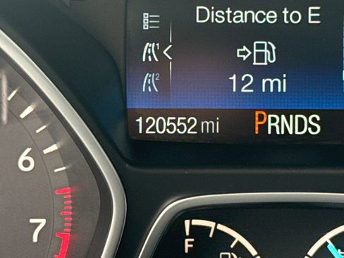 Used 2018 Ford Escape SE w/ SE Sport Appearance Package image 20