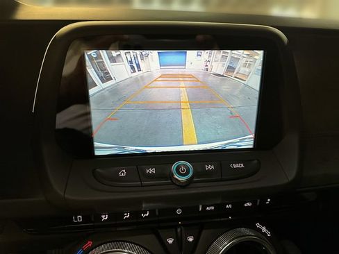 Used 2017 Chevrolet Camaro SS RWD image 23