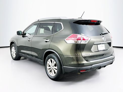 Used 2015 Nissan Rogue SV w/ SV Family Package FWD image 5