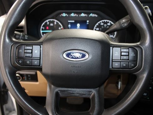 Used 2023 Ford F350 XLT w/ 360-Degree Camera Package image 22