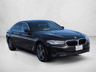 Used 2021 BMW 530e xDrive w/ Convenience Package video 3