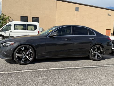 Used 2023 Mercedes-Benz C 300 Sedan image 6