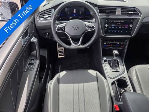 Certified 2023 Volkswagen Tiguan SE R-Line image 14