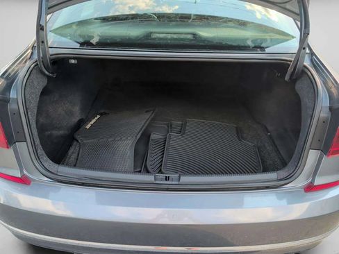 Used 2019 Volkswagen Passat 2.0T Wolfsburg w/ Wheels & Sunroof Package FWD image 33