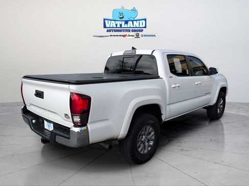Used 2019 Toyota Tacoma 2WD Double Cab image 5