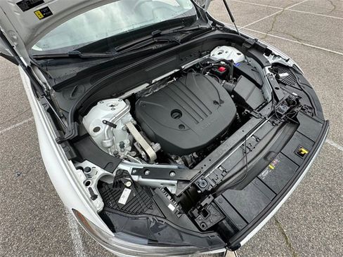 Used 2022 Volvo XC60 B5 Inscription w/ Protection Package Premier image 32