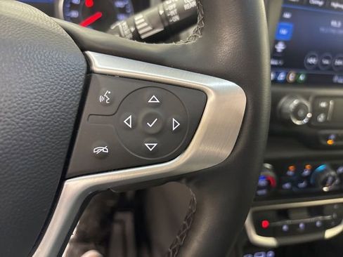 Used 2024 GMC Terrain SLT w/ Infotainment Package II AWD/4WD image 32