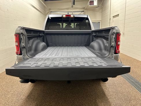 Used 2025 RAM 1500 Big Horn AWD/4WD image 13