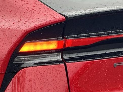 Used 2026 Toyota Prius LE image 10