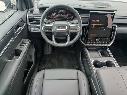 New 2026 GMC Acadia Elevation w/ Black Edition FWD image 17