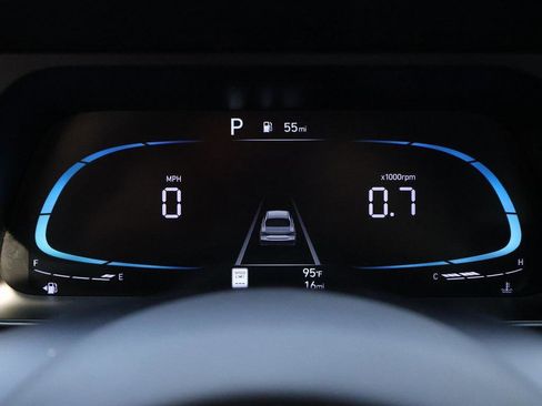 New 2025 Hyundai Elantra Sport image 29