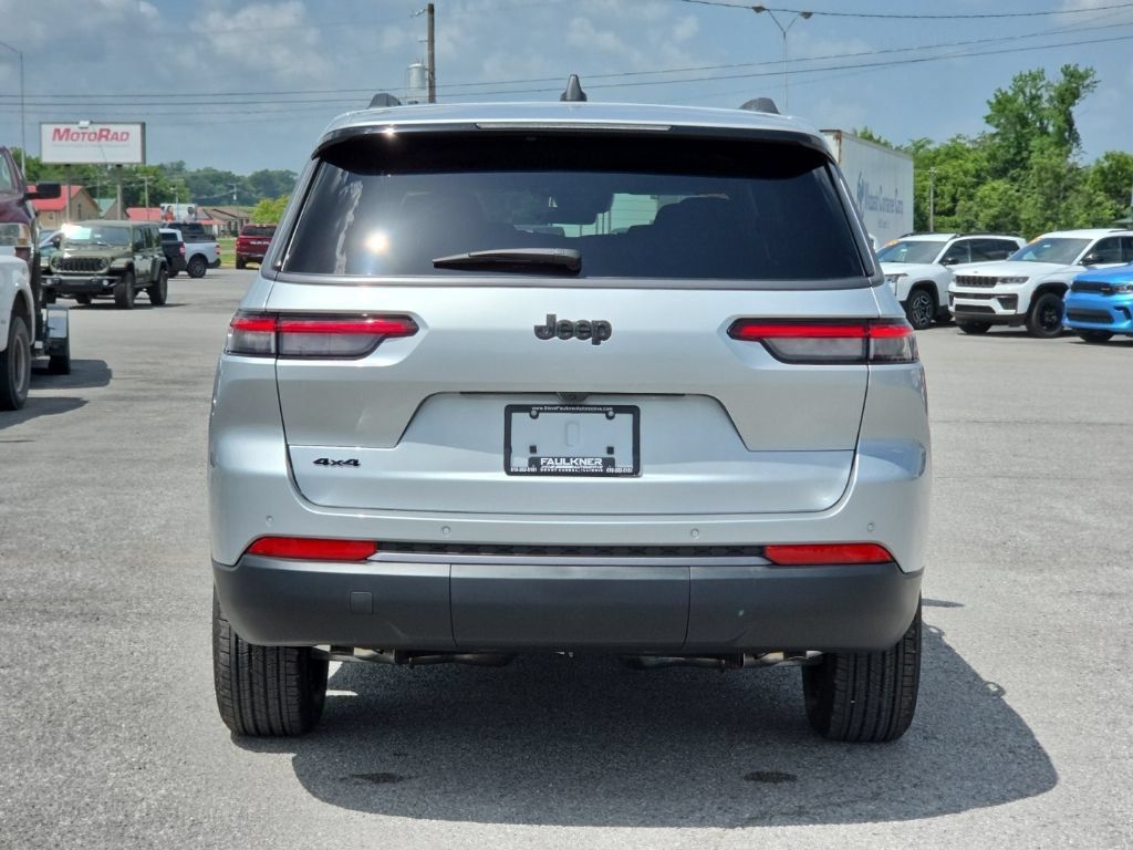 New 2026 Jeep Grand Cherokee L 4WD image 6
