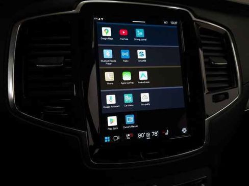 Used 2024 Volvo XC90 B6 Ultimate w/ Protection Package Premier image 25