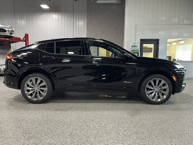 New 2026 Buick Envista Sport Touring FWD image 5