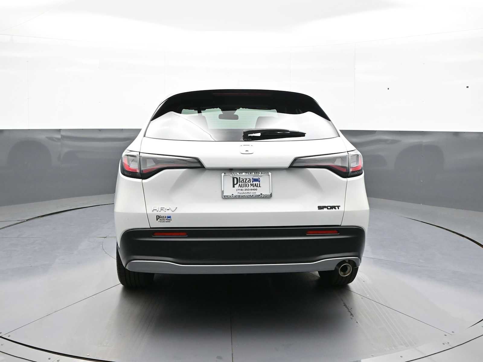 Certified 2024 Honda HR-V Sport image 6