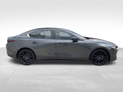 Used 2025 MAZDA MAZDA3 s FWD image 4
