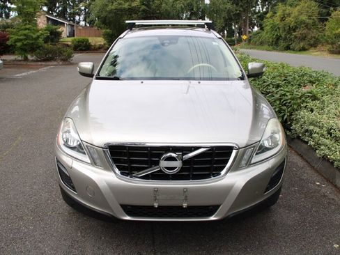 Used 2012 Volvo XC60 T6 Premier Plus image 10