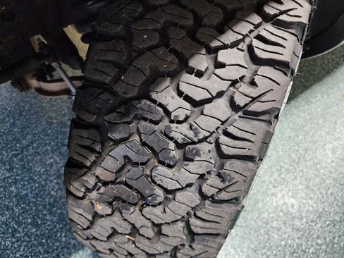 Used 2010 Dodge Ram 1500 Truck SLT w/ Big Horn Regional Pkg image 13