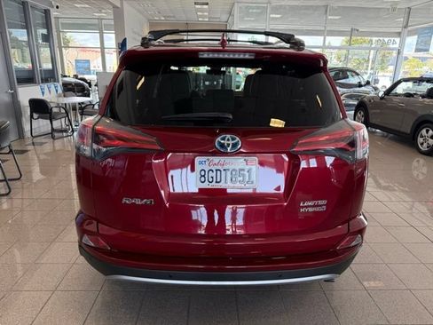 Used 2018 Toyota RAV4 Limited w/ Advanced Technology Package AWD/4WD image 4