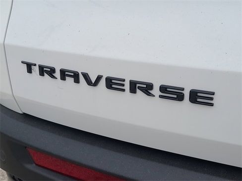 New 2026 Chevrolet Traverse LT w/ Midnight/Sport Edition image 9