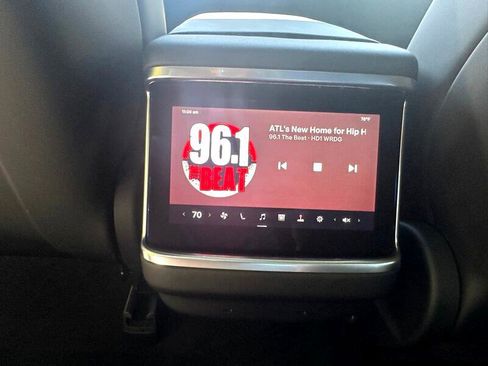 Used 2022 Tesla Model S AWD image 48