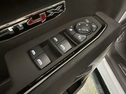 Used 2025 GMC Sierra 1500 AT4X AWD/4WD image 10