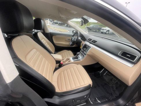 Used 2013 Volkswagen CC Sport FWD image 7