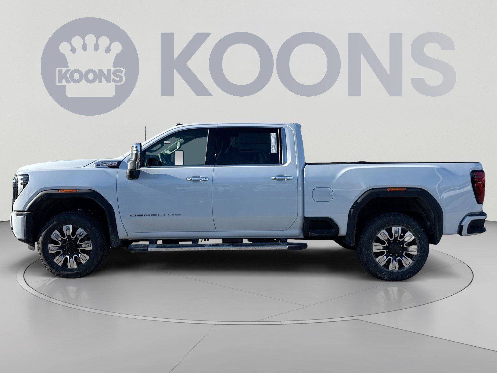 New 2026 GMC Sierra 2500 Denali w/ Denali Reserve Package AWD/4WD image 2