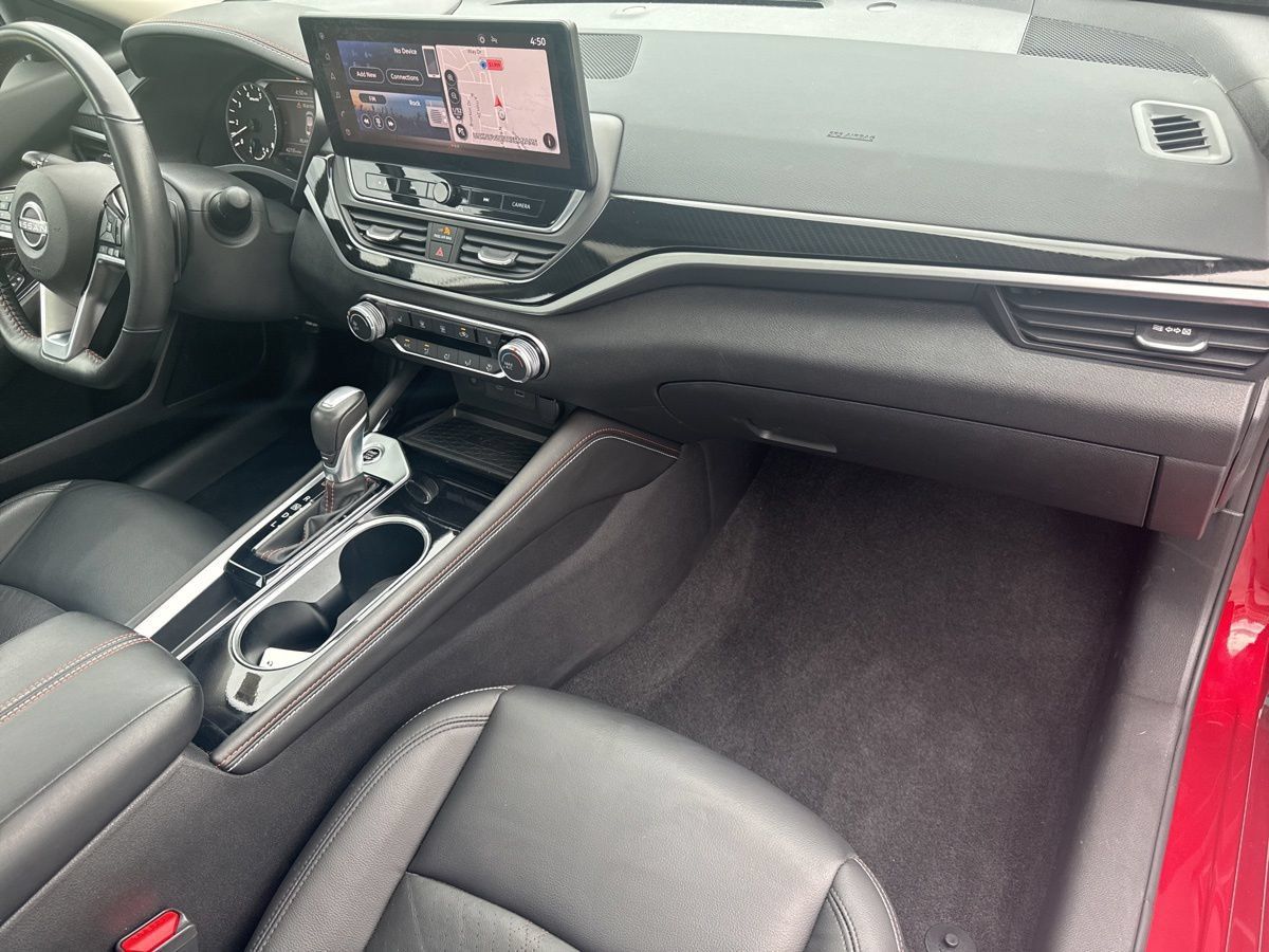 Used 2023 Nissan Altima 2.5 SR w/ SR Premium Package FWD image 48