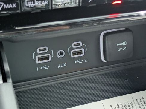 New 2026 Jeep Grand Cherokee L 4WD image 21
