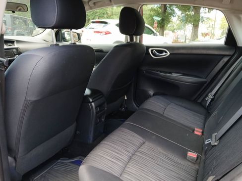 Used 2017 Nissan Sentra SV FWD image 12