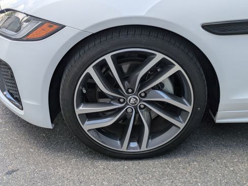 Used 2024 Jaguar XF R-Dynamic SE image 13