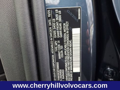 New 2026 Volvo XC60 B5 Plus w/ Protection Package Premier image 14