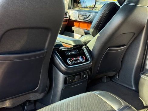 Used 2019 Lincoln Navigator Reserve w/ Cargo Package image 30