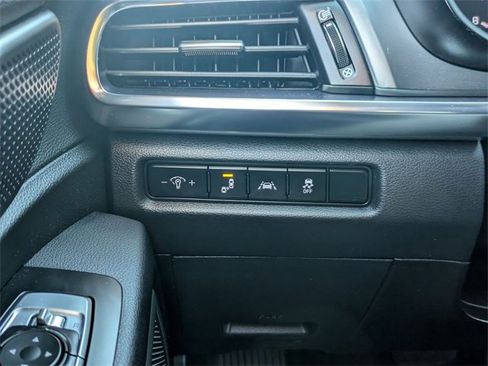 Used 2022 Kia Telluride S image 18