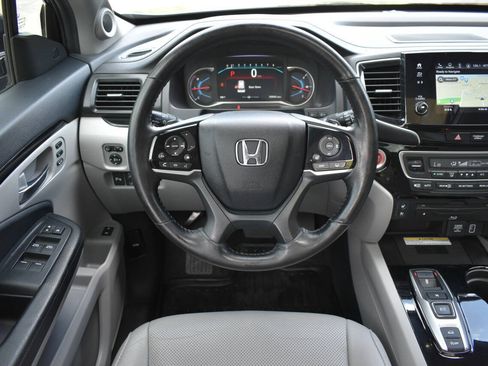 Used 2019 Honda Pilot Elite image 22