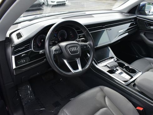 Used 2020 Audi Q8 Prestige w/ Prestige Package AWD/4WD image 10
