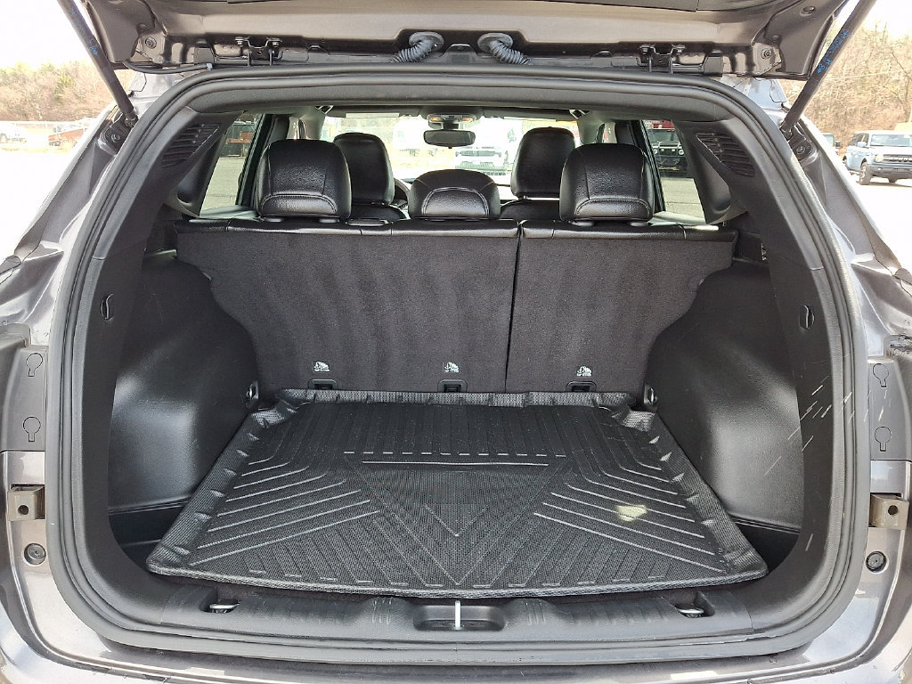 Used 2023 Jeep Compass Latitude AWD/4WD image 31