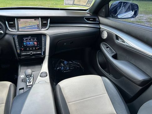 Used 2022 INFINITI QX55 Essential w/ Proassist Package AWD/4WD image 11