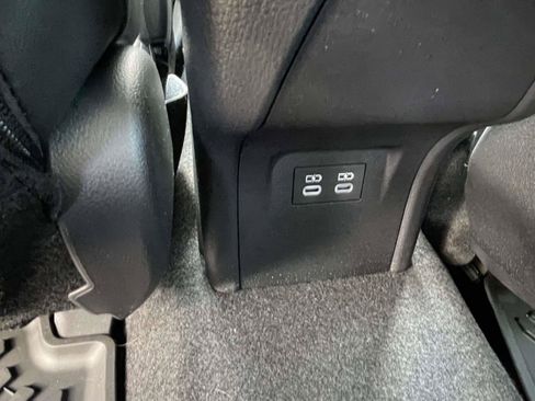 Used 2026 Toyota Prius FWD image 12
