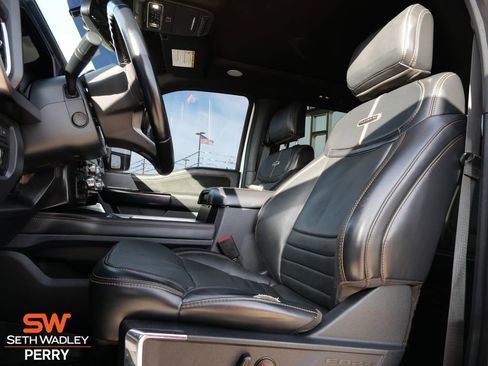 Used 2023 Ford F250 Platinum w/ FX4 Off-Road Package image 20