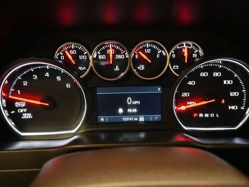 Used 2021 Chevrolet Silverado 1500 RST w/ Texas Edition Plus AWD/4WD image 5