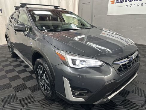 Used 2021 Subaru Crosstrek Hybrid w/ Moonroof Package w/Navigation AWD/4WD image 2