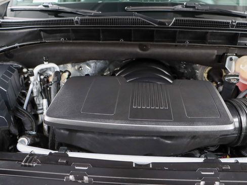 Used 2024 GMC Yukon AT4 w/ Technology Package image 37