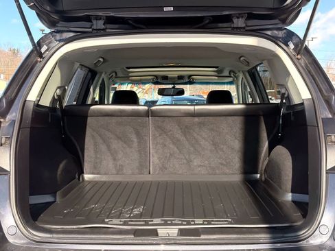 Used 2011 Subaru Outback 3.6R Limited w/ PWR Moonroof Pkg image 35